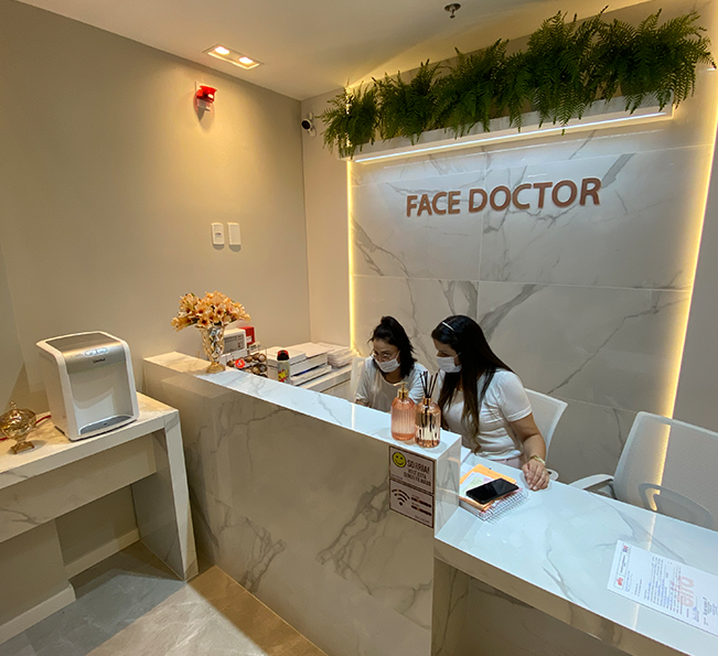 Franquia de estética que oferece de dentista a rejuvenescimento