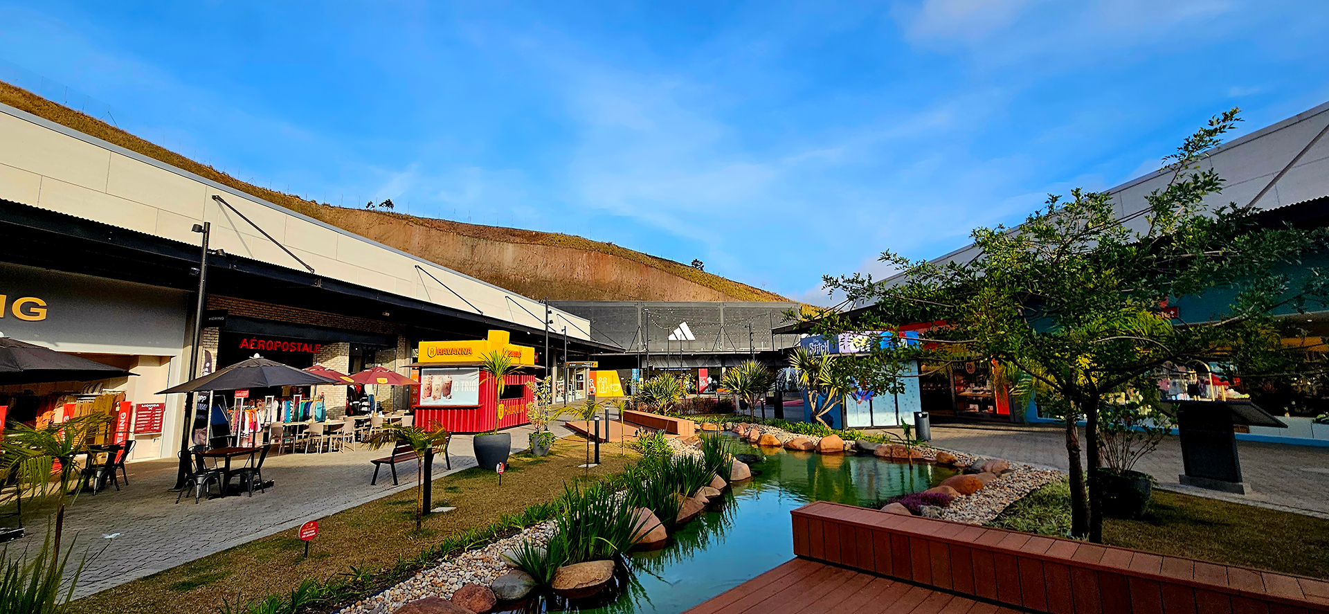Imagem panorâmica do Outlet